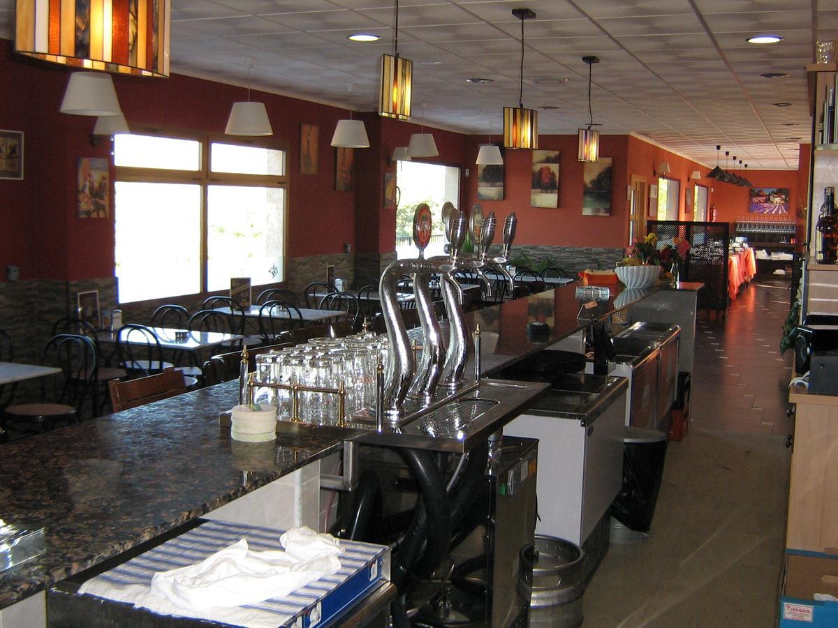 Hotel Restaurant Cau Blanch Useras Ngoại thất bức ảnh