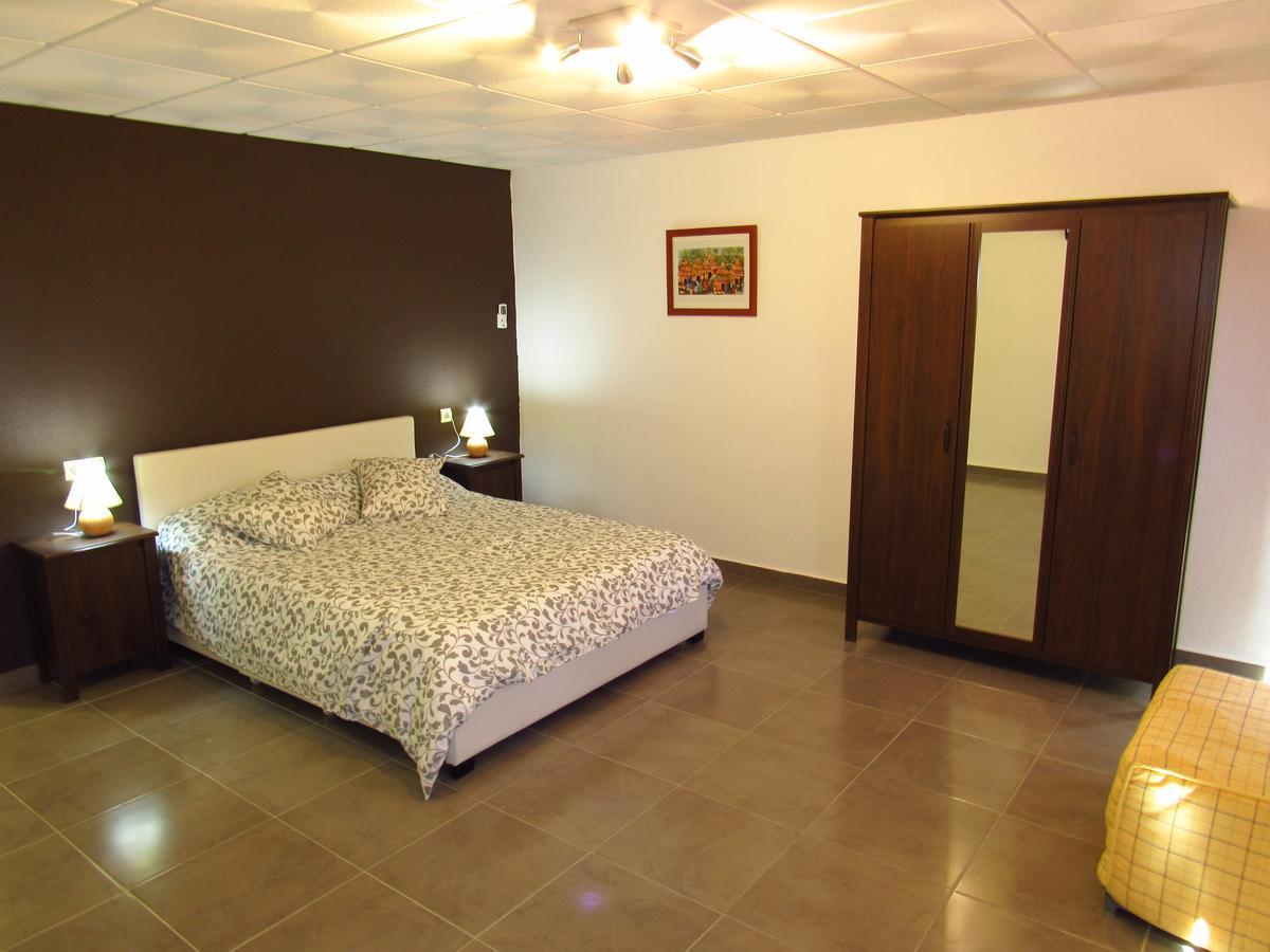 Hotel Restaurant Cau Blanch Useras Ngoại thất bức ảnh